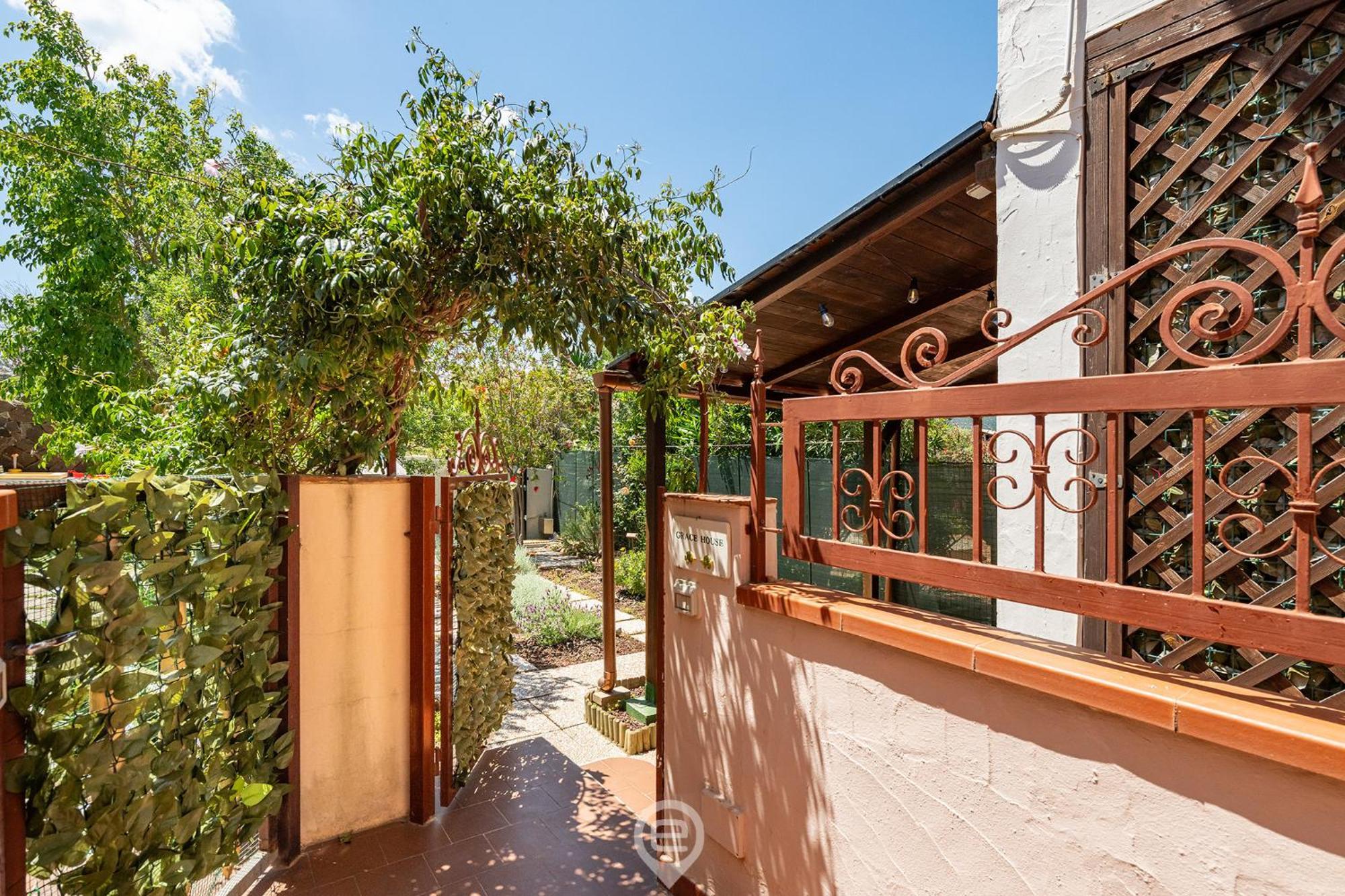Grace'S House Villa วิลลัสซีมีอุส ภายนอก รูปภาพ