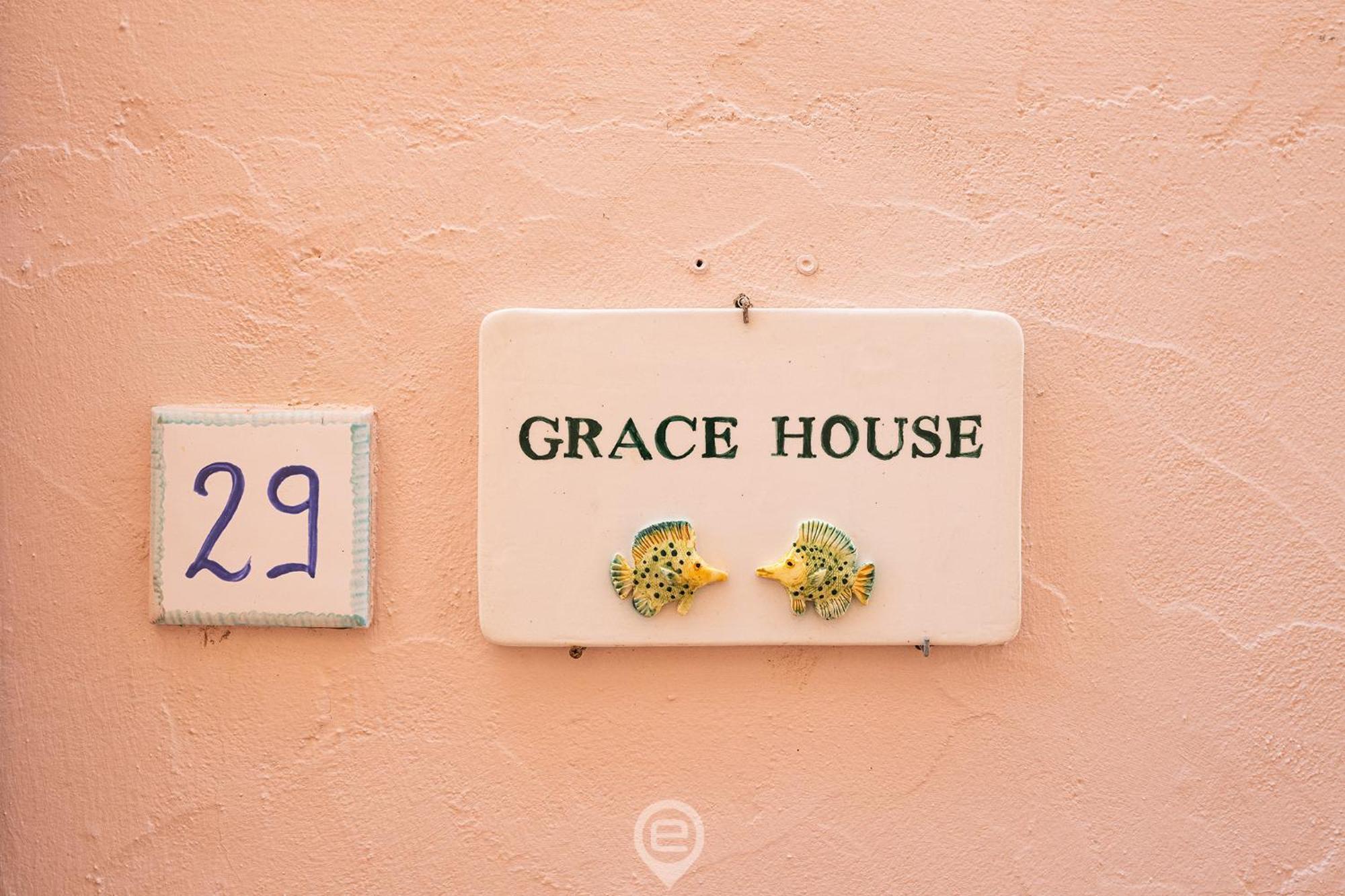 Grace'S House Villa วิลลัสซีมีอุส ภายนอก รูปภาพ